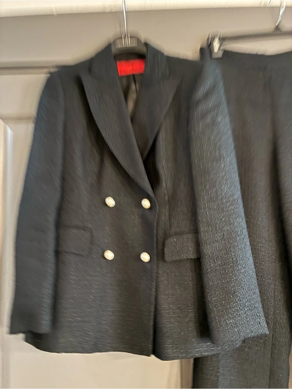 CH Carolina Herrera Black Tweed Jacket With Matching Trousers - Picture 2 of 7